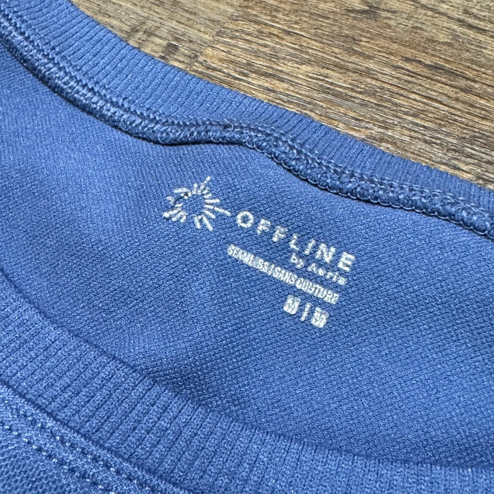Aerie Workout/Gym‎ Longsleeve - Picture 2 of 3